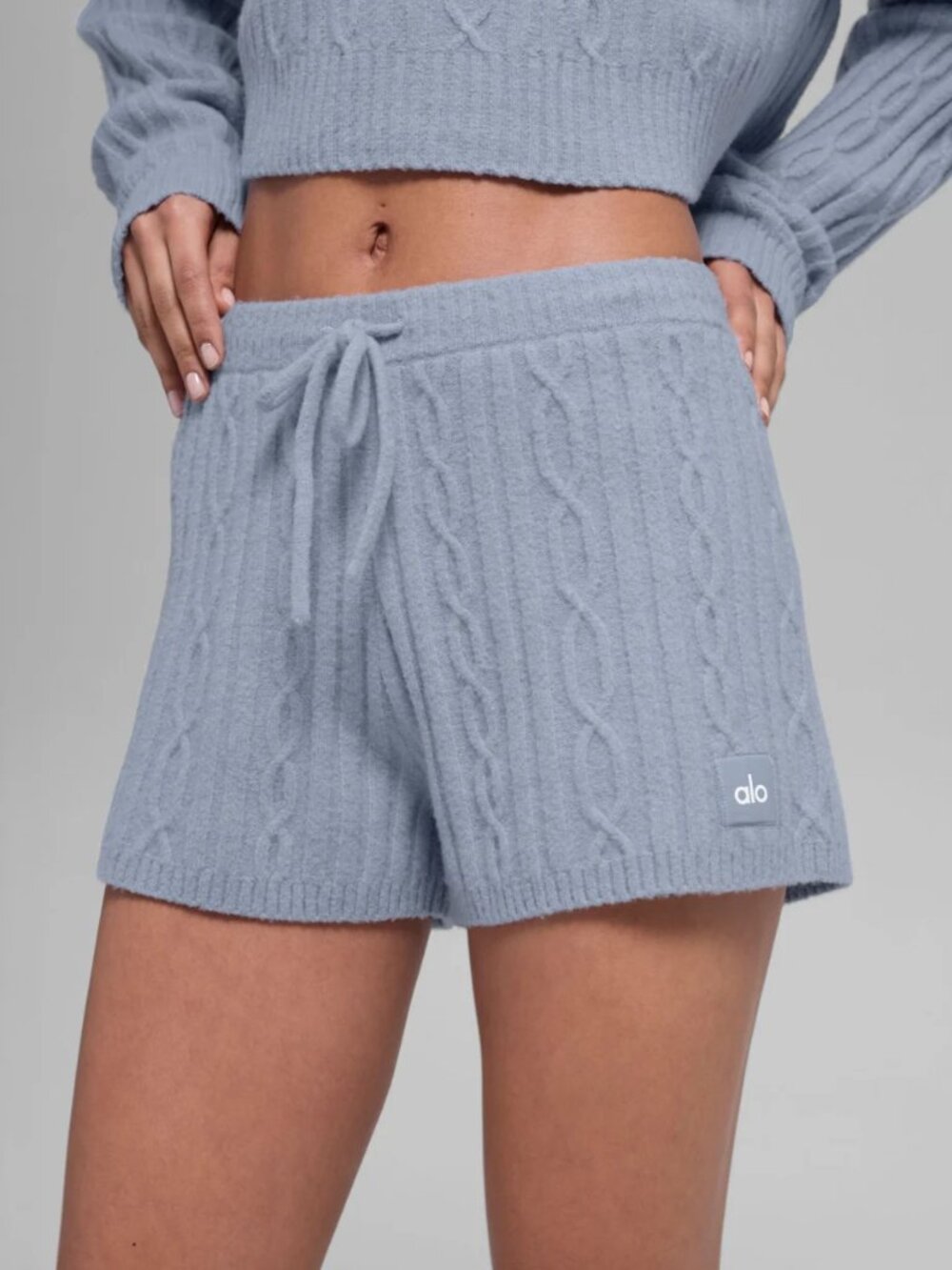 New ALO Yoga Cable Knit Winter Bliss Shorts NWT, Winter Frost (Light Blue), XXS